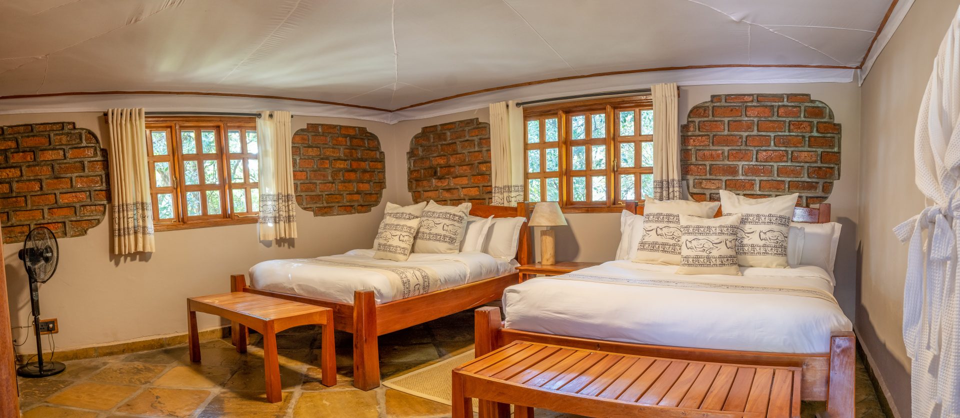chalet-family-queen-room