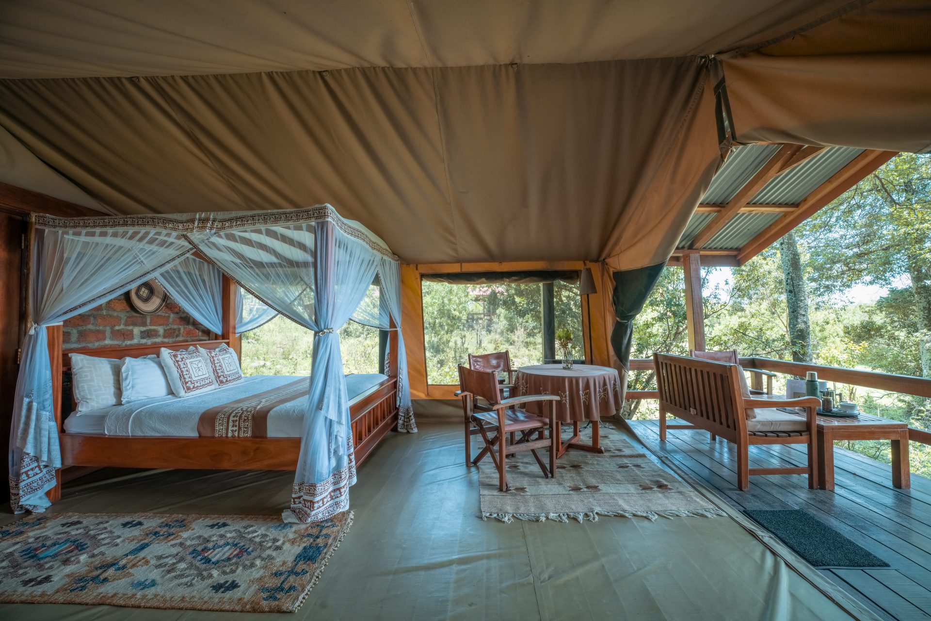 safari-tent-king-bed-interior