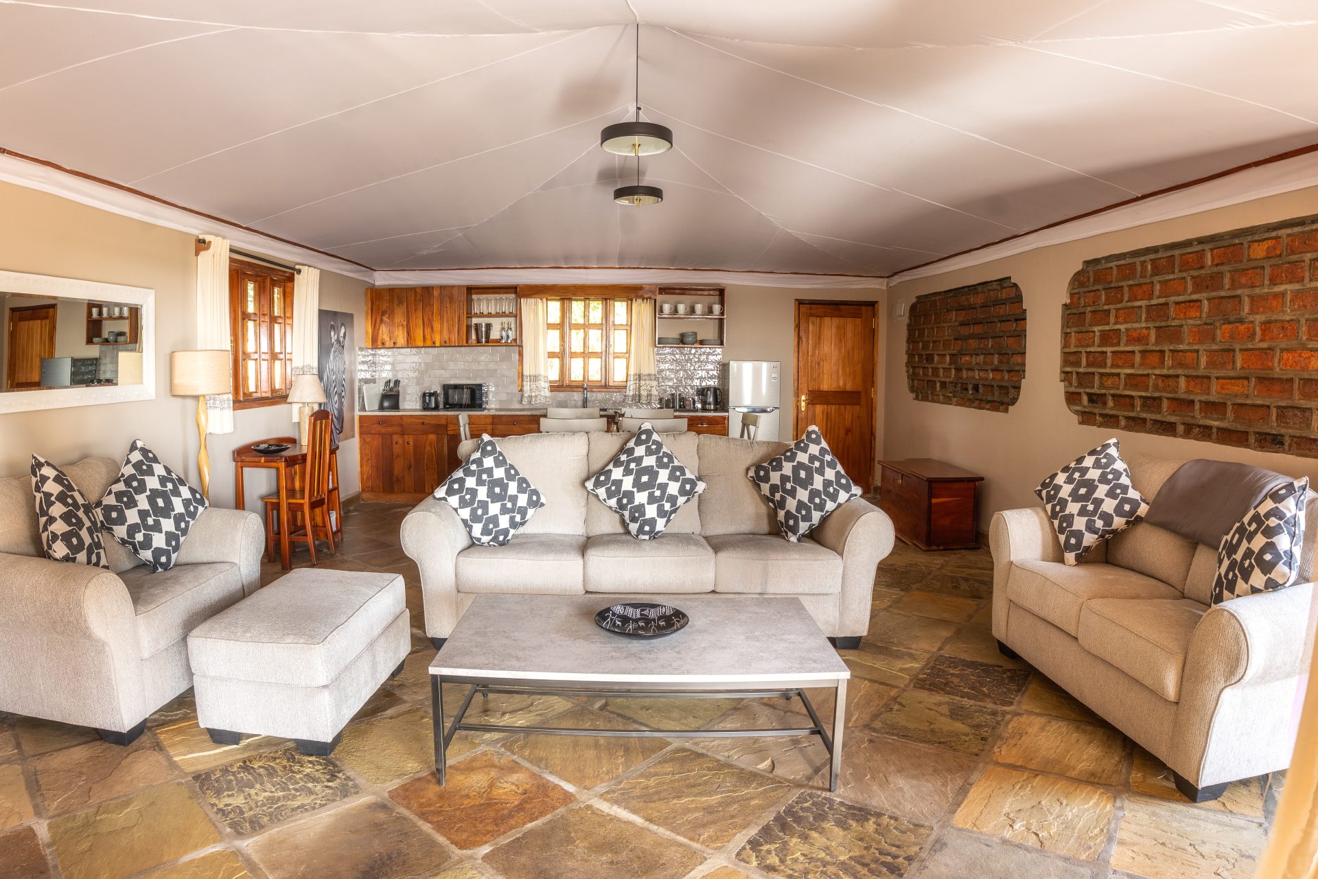 chalet-family-sitting-room-edit