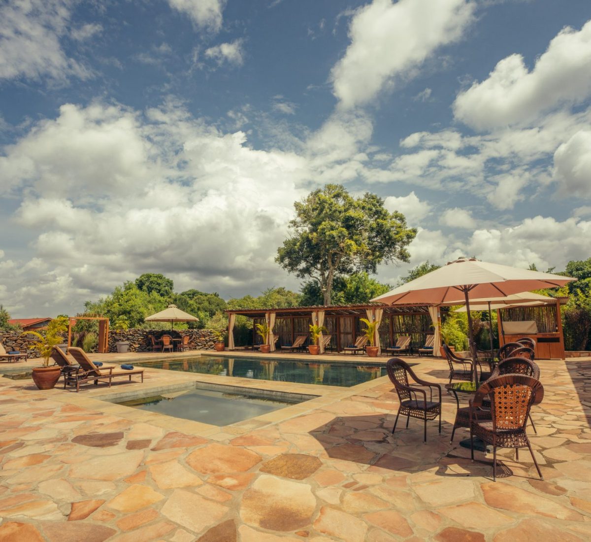 pool-tables-swimming-maasai-mara